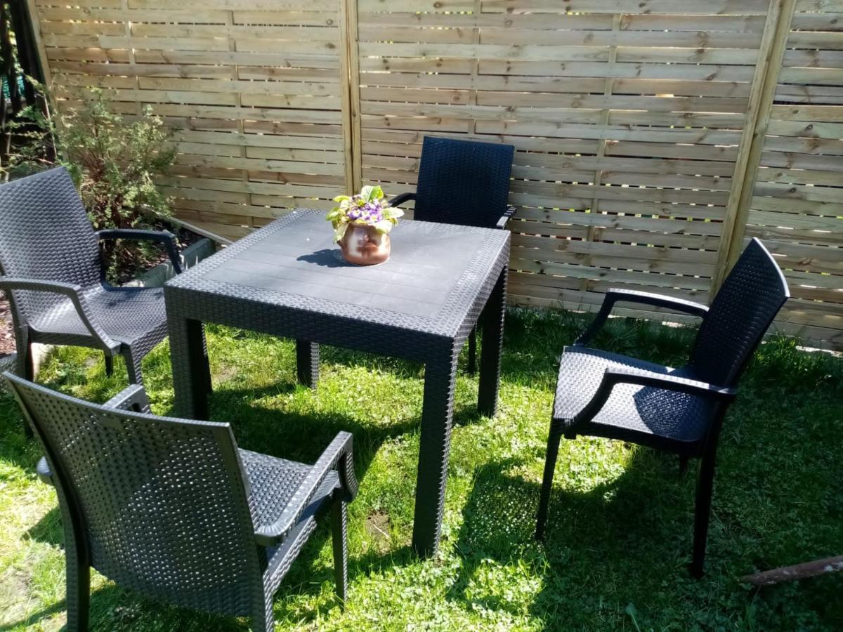 Podkrovni Apartman Tereza Lägenhet Rumburk Exteriör bild